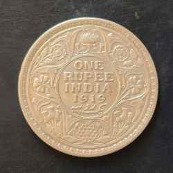 Silver British India King and emperor George v Denominaton 1₹ Excellent condition Same and similar piece available