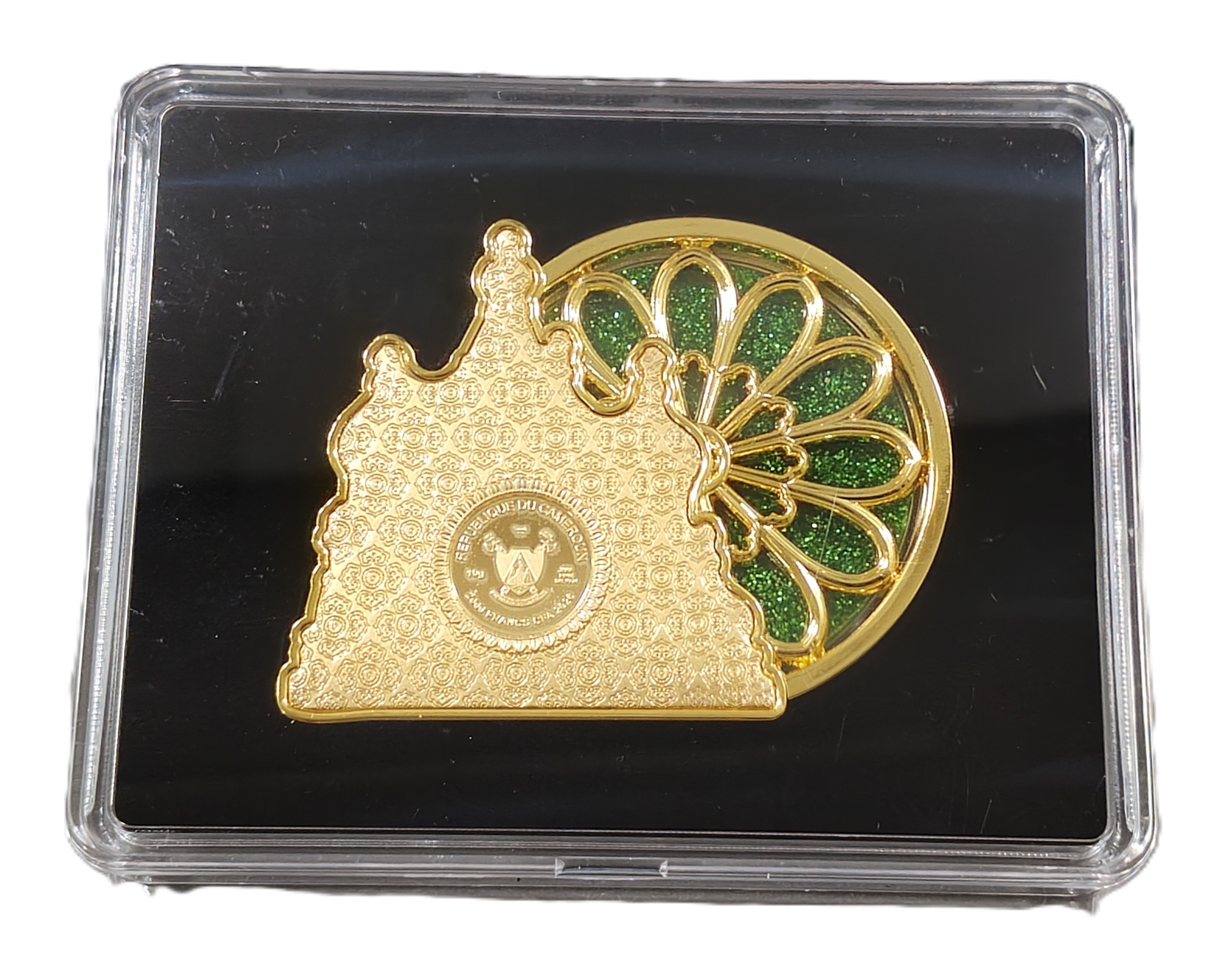Extremely Very Rare Item St. Basil's Cathedral 2000 Francs CFA Proof Coin Year 2026 Issued The Republic of Cameroon