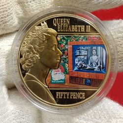 2014 Guernsey Gold Plated 50 pence commemorative Proof coin the "Reflections of a Reign" the Queen's Speech