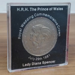 United Kingdom 25 New Pence 1981 - Elizabeth II Royal Wedding Rare Commemorative UNC Coin #A-7