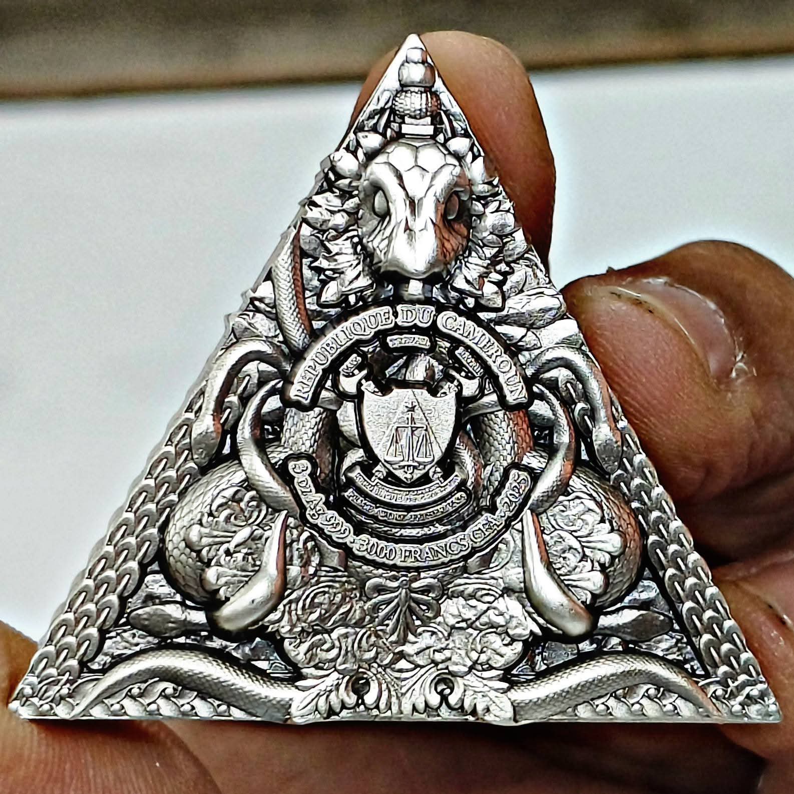 CAMEROON 3000 Francs CFA-- SHIVA, Year 2025 SILVER .999, WEIGHT 93.3